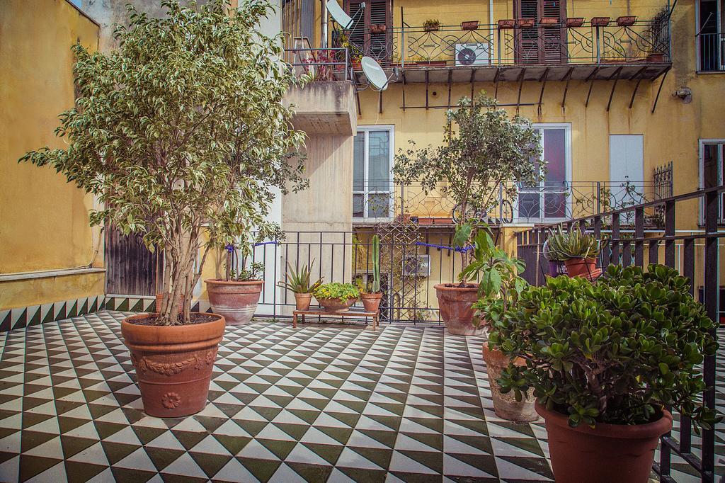 Palazzo Trinacria Apartment Palermo Luaran gambar