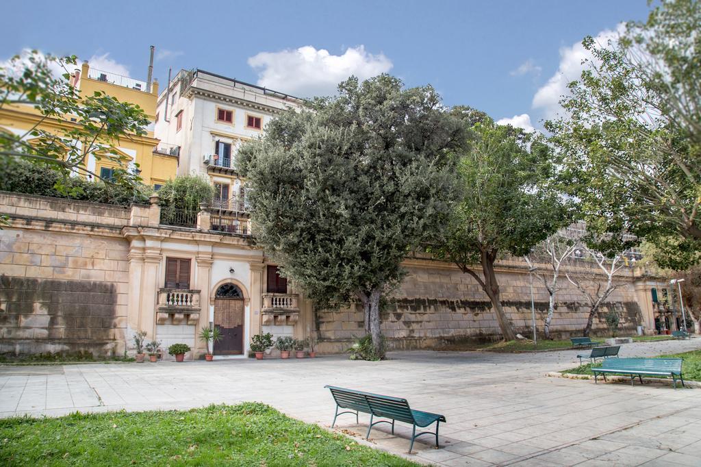Palazzo Trinacria Apartment Palermo Luaran gambar
