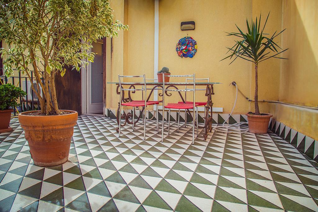 Palazzo Trinacria Apartment Palermo Luaran gambar