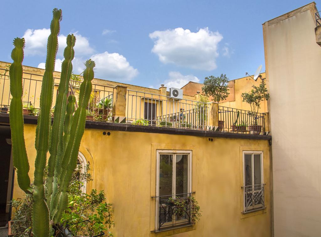 Palazzo Trinacria Apartment Palermo Luaran gambar