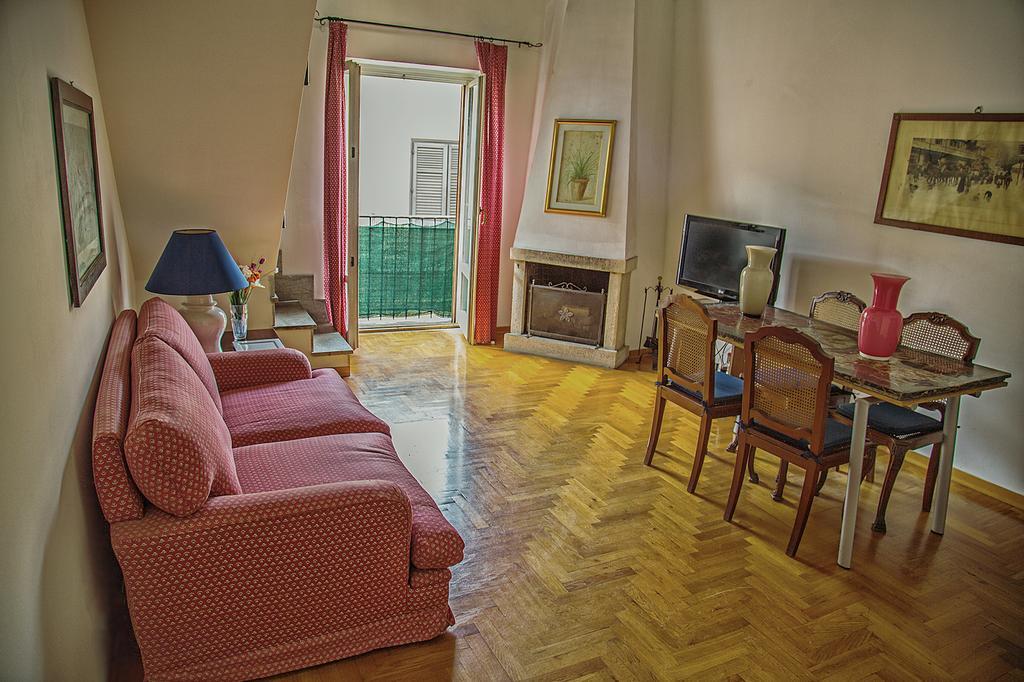 Palazzo Trinacria Apartment Palermo Luaran gambar